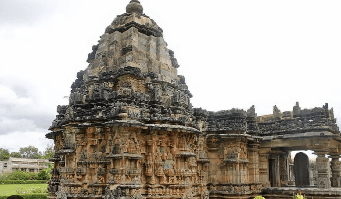 Old Meets New: The Ultimate Bangalore City Tour