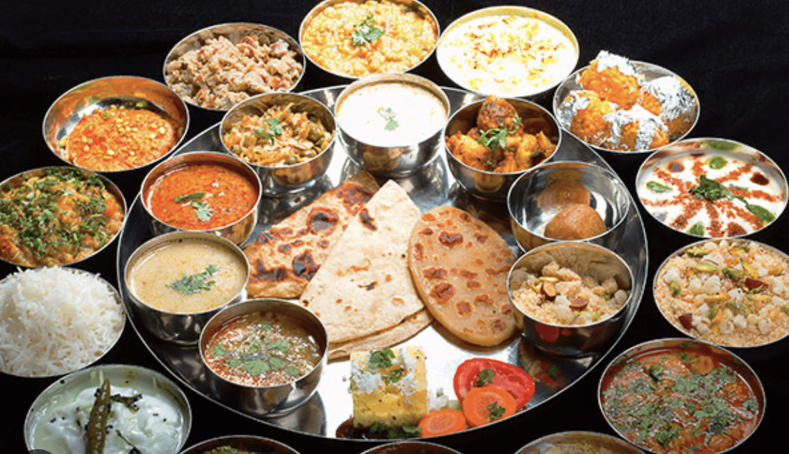 From Laal Maas to Ghewar: Jaipur’s Iconic Food Guide