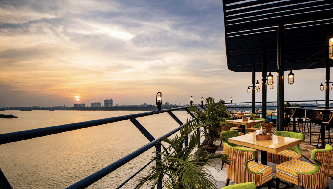 Tea Trails & Adda Tales: Where Kolkata Brews its Best Chai